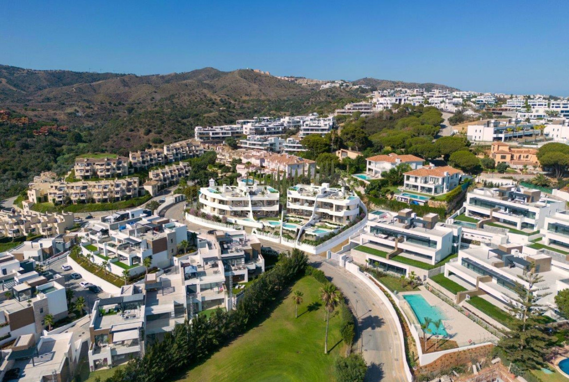 Golden Eight Marbella Cabopino - nowy i ekskluzywny projekt składający się z zaledwie 8 luksusowych rezydencji